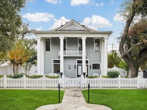 200 Westmoreland Street, Houston TX 77006