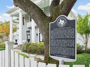 200 Westmoreland Street, Houston TX 77006