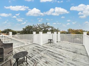 200 Westmoreland Street, Houston TX 77006