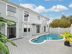 200 Westmoreland Street, Houston TX 77006