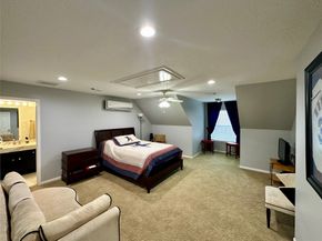 1211 Campton Court, Houston TX 77055