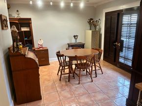 6349 Briar Rose Drive 148, Houston TX 77057