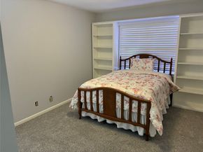 6349 Briar Rose Drive 148, Houston TX 77057