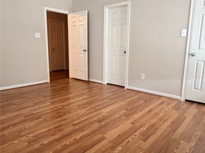 2255 Braeswood Park Drive 218, Houston TX 77030