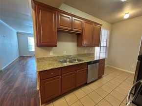 2255 Braeswood Park Drive 218, Houston TX 77030