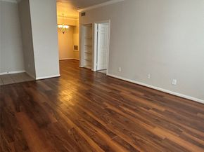 2255 Braeswood Park Drive 218, Houston TX 77030