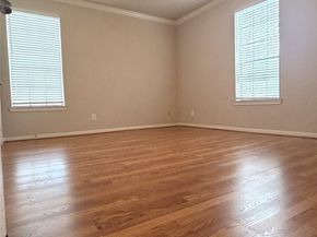 2255 Braeswood Park Drive 218, Houston TX 77030