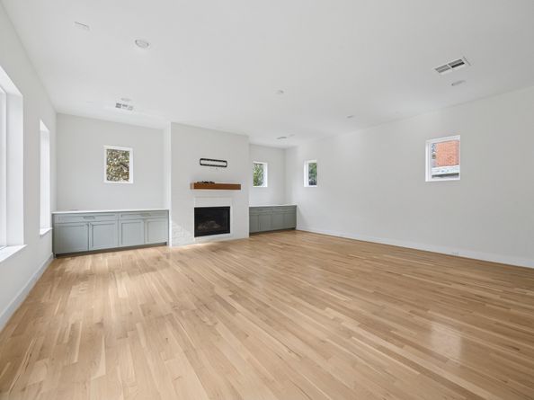 4219 Alba Road, Houston TX 77018