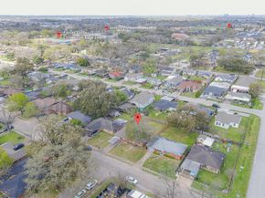 723 E Spreading Oak Drive, Houston TX 77076