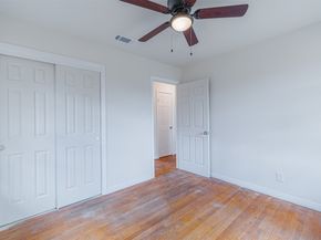 723 E Spreading Oak Drive, Houston TX 77076