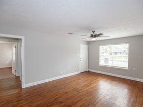 5535 Allendale Road, Houston TX 77017