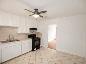 5535 Allendale Road, Houston TX 77017