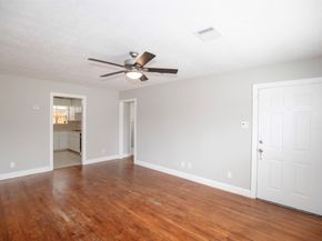 5535 Allendale Road, Houston TX 77017