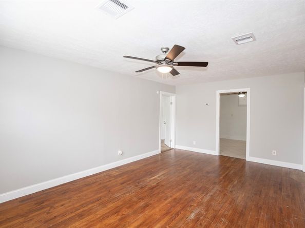 5535 Allendale Road, Houston TX 77017