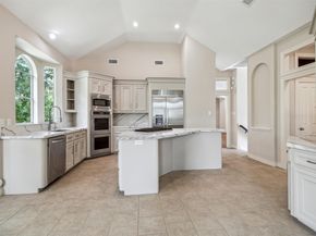 11 Twin Greens Court, Houston TX 77339