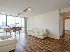 5001 Woodway Drive 1502, Houston TX 77056