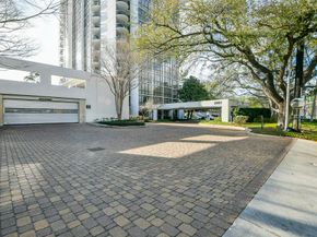 5001 Woodway Drive 1502, Houston TX 77056
