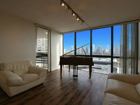 5001 Woodway Drive 1502, Houston TX 77056