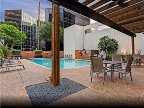 5001 Woodway Drive 1502, Houston TX 77056