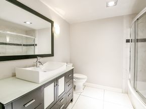 5001 Woodway Drive 1502, Houston TX 77056