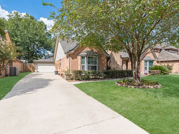 6614 Brittany Park Lane, Houston TX 77066