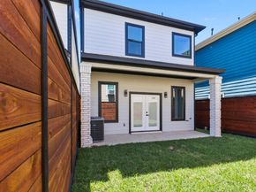 6611 Avenue O, Houston TX 77011