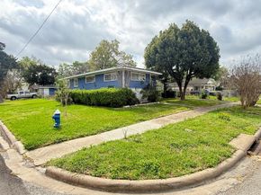 2003 Alta Vista Street, Houston TX 77023