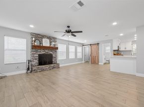 2127 Whispering Trails Circle, Kingwood TX 77339