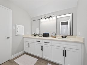 2127 Whispering Trails Circle, Kingwood TX 77339