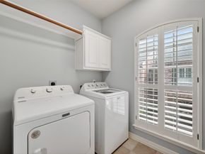 5835 Val Verde Street, Houston TX 77057