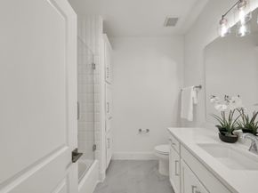 9537 Kerrwood Lane, Houston TX 77080