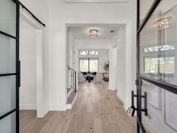 9537 Kerrwood Lane, Houston TX 77080