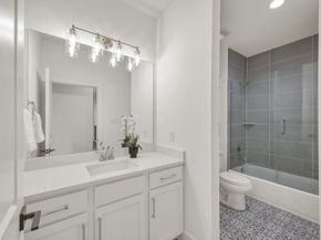 9537 Kerrwood Lane, Houston TX 77080