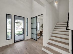 9537 Kerrwood Lane, Houston TX 77080