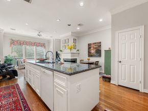 416 McGowen Street, Houston TX 77006