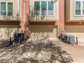 416 McGowen Street, Houston TX 77006