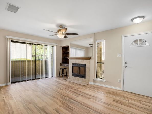 3500 Tangle Brush Drive 150, The Woodlands TX 77381