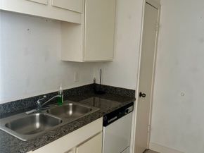 10047 Westpark Drive 30, Houston TX 77042