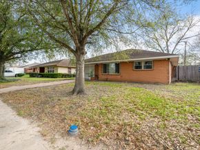 2423 Metz Street, Houston TX 77034