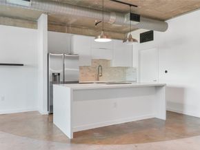 2000 Bagby Street 2401, Houston TX 77002