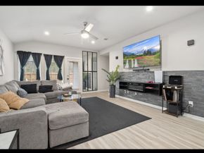 12817 Tokenhouse Lane, Houston TX 77047