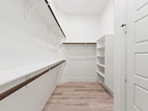 7210 England Street, Houston TX 77021