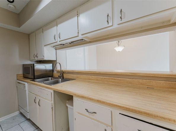 2818 S Bartell 34, Houston TX 77054