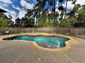 126 Hearthshire Circle, The Woodlands TX 77354