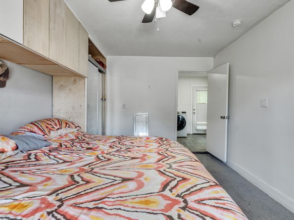 5739 Waterford Drive, Houston TX 77033