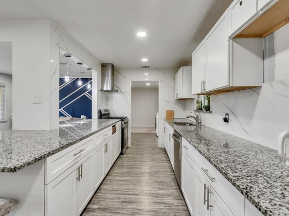5739 Waterford Drive, Houston TX 77033