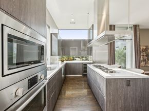 5929 E Post Oak Lane, Houston TX 77055