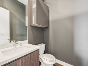 5929 E Post Oak Lane, Houston TX 77055