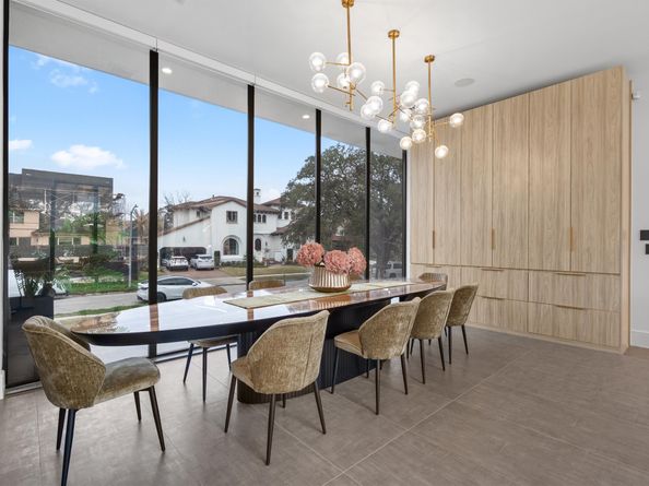 5027 Jackwood Street, Houston TX 77096