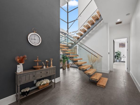 5027 Jackwood Street, Houston TX 77096